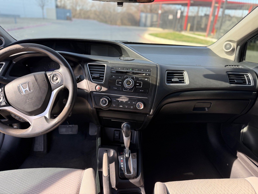 2015 Honda Civic Image 10