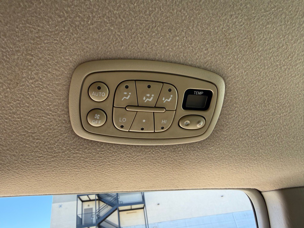 2008 Toyota Sienna Image 12