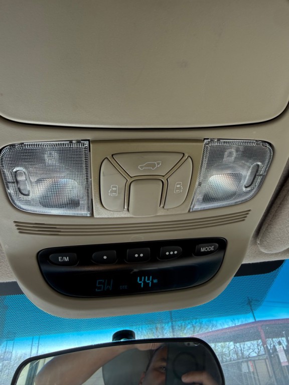 2008 Toyota Sienna Image 18