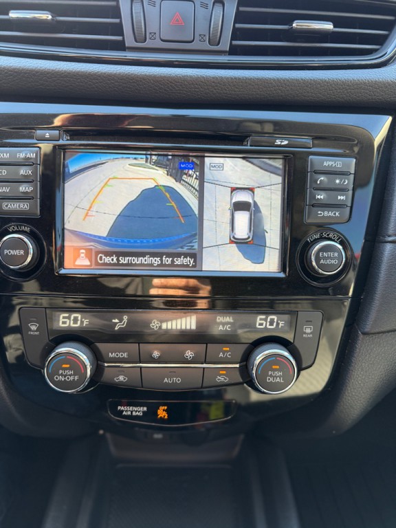 2017 Nissan Rogue Image 22