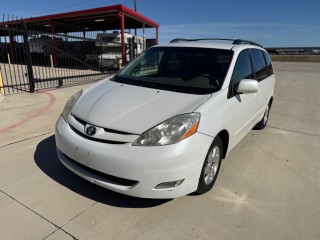 Image for 2008 Toyota Sienna XLE ID: 7166391