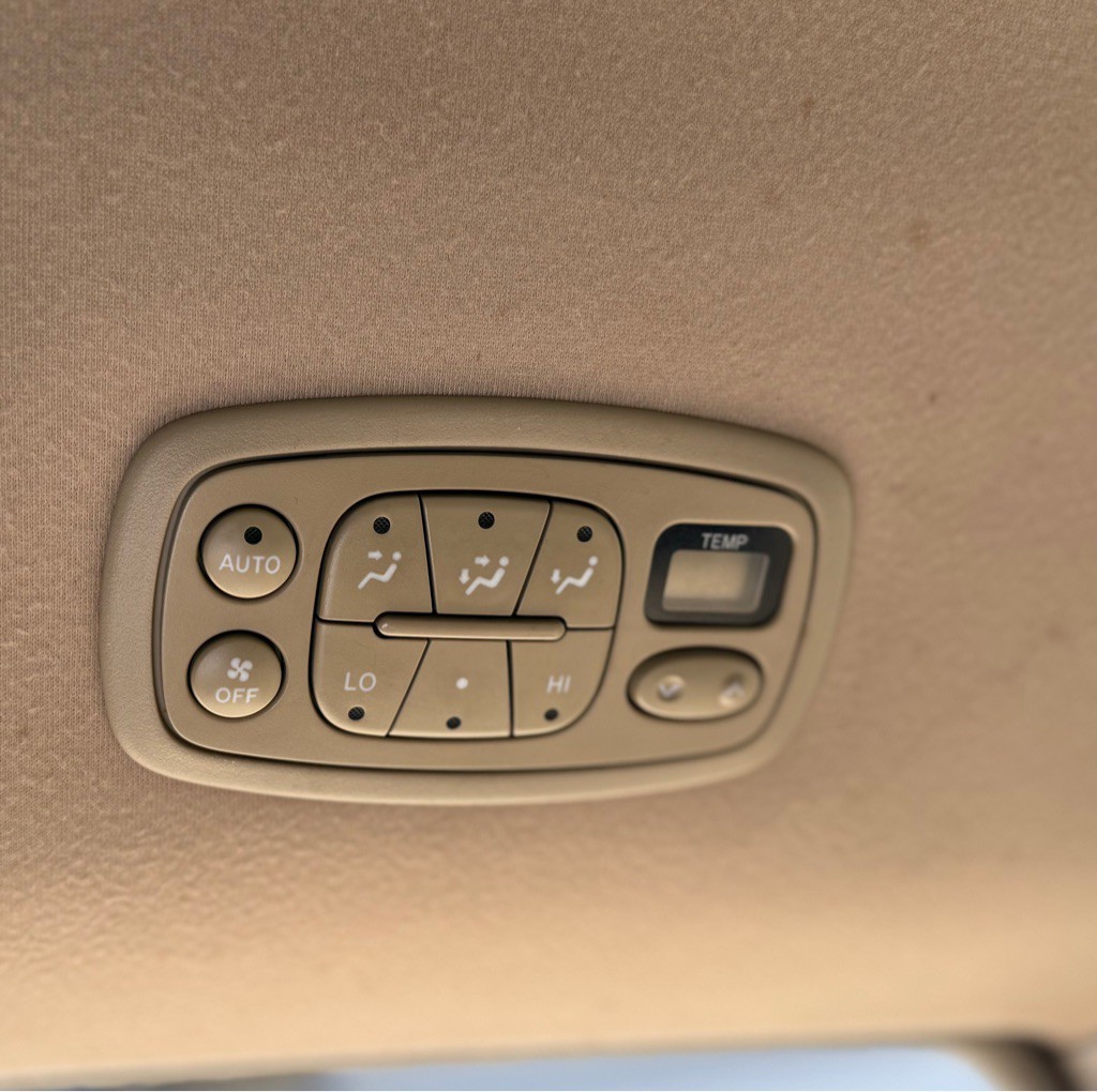 2008 Toyota Sienna Image 14