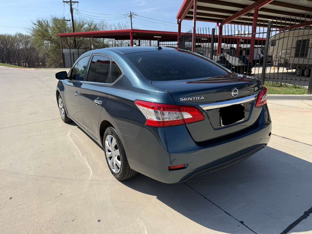 2015 Nissan Sentra Image 3