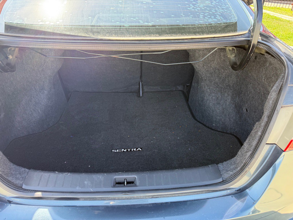 2015 Nissan Sentra Image 12