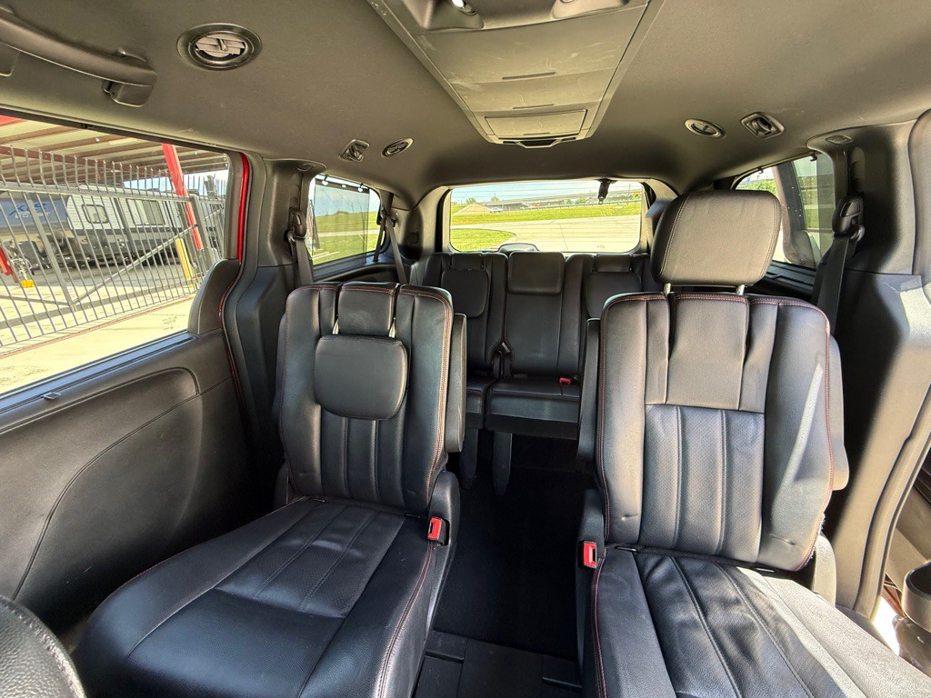 2017 Dodge Grand Caravan Image 10