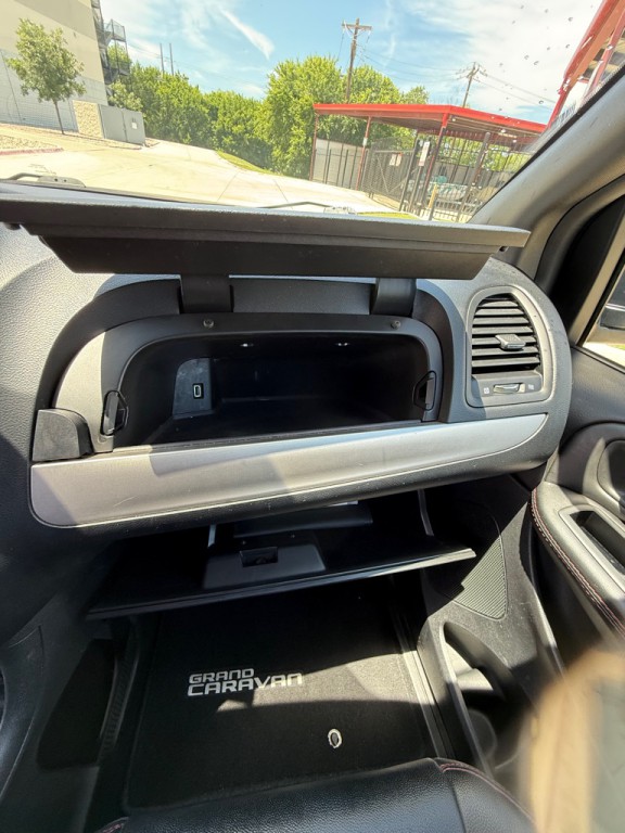2017 Dodge Grand Caravan Image 15
