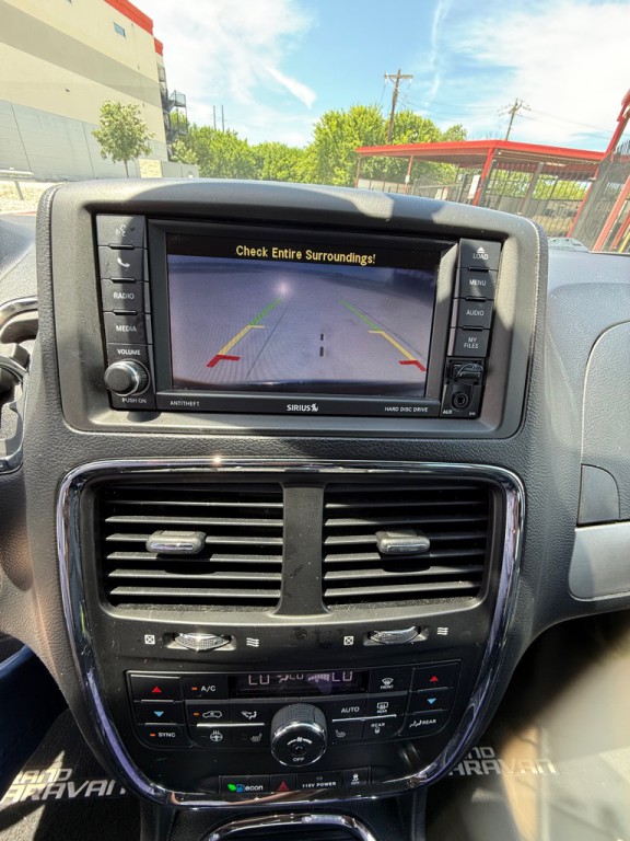 2017 Dodge Grand Caravan Image 18