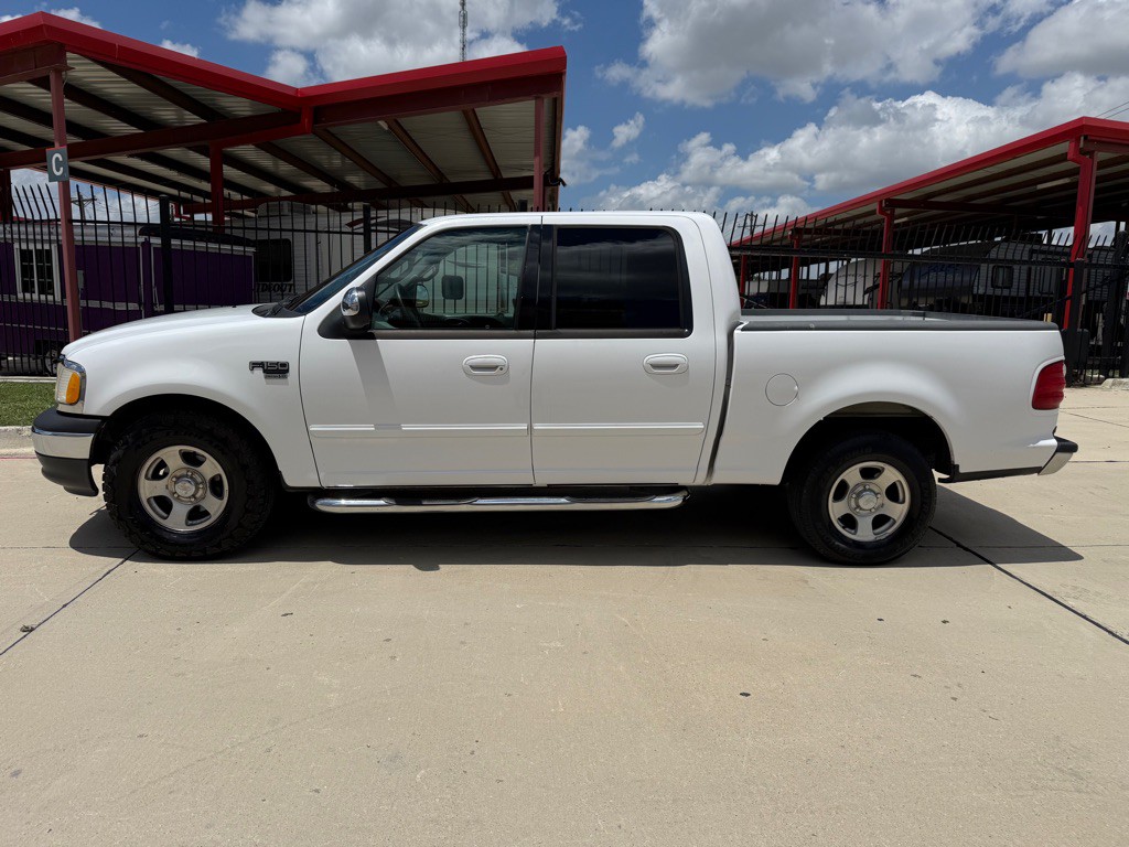 2001 Ford F-150 Image 2