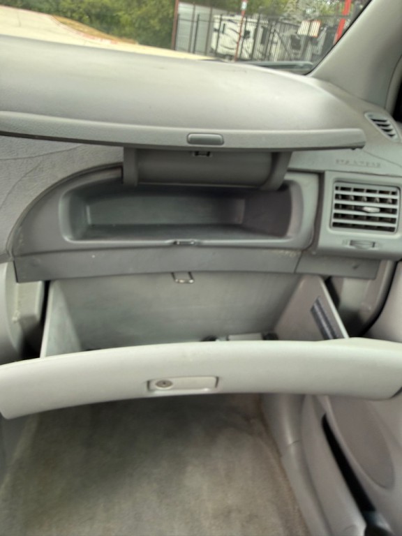 2010 Toyota Sienna Image 18