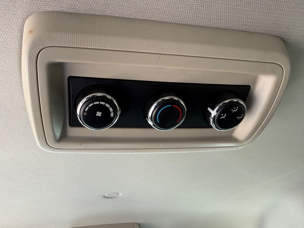 2016 Dodge Grand Caravan Image 12