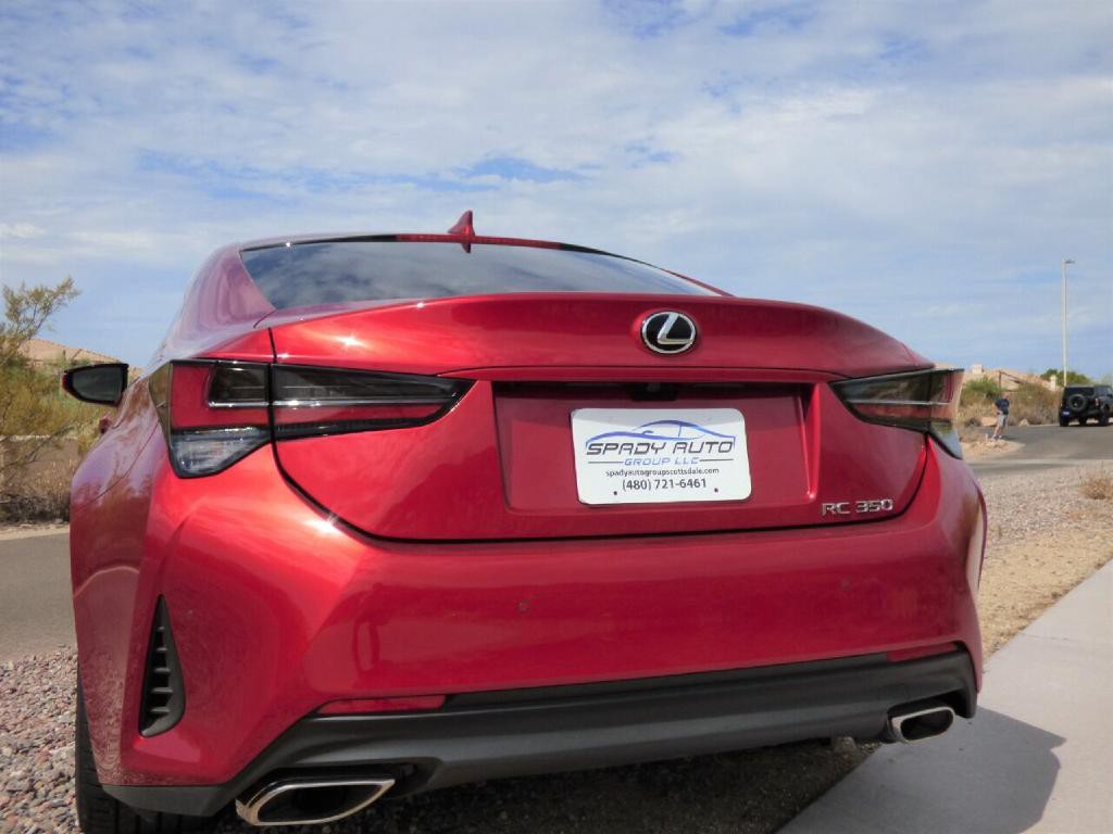 2022 Lexus RC 300 Image 9