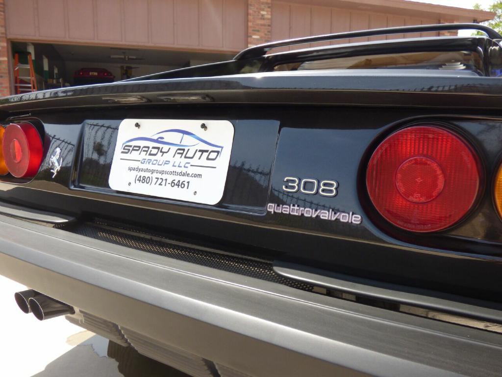 1985 Ferrari 308 Image 9
