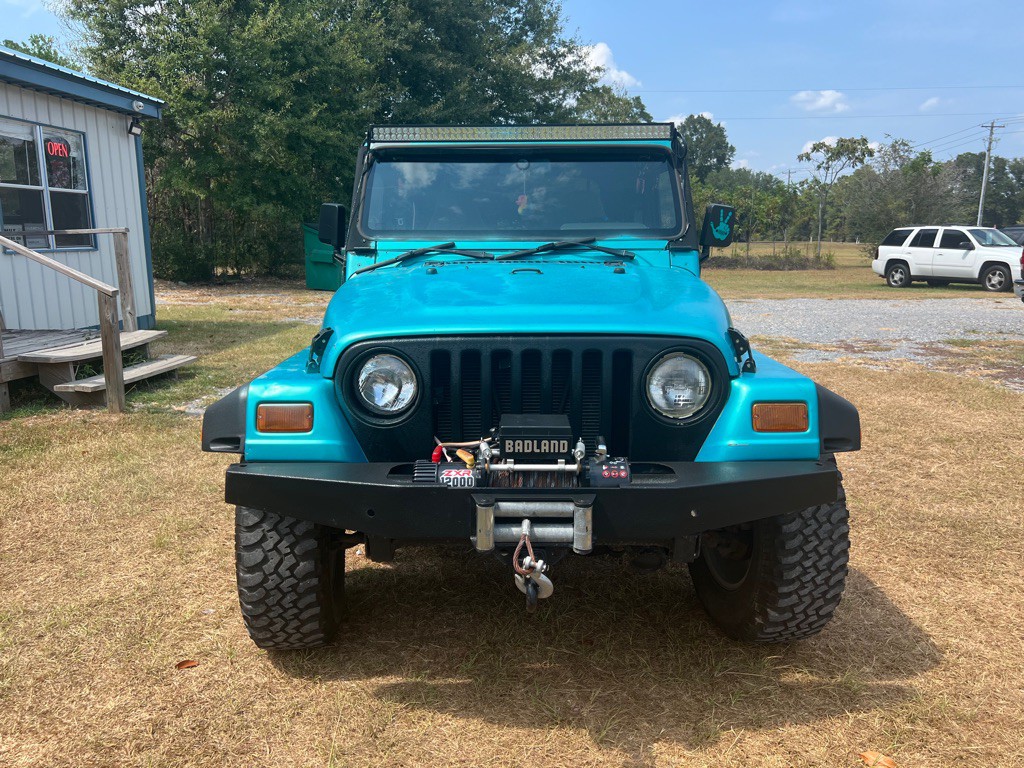 1997 Jeep Wrangler Image 2