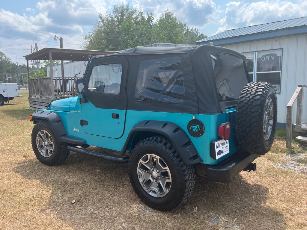 1997 Jeep Wrangler Image 4