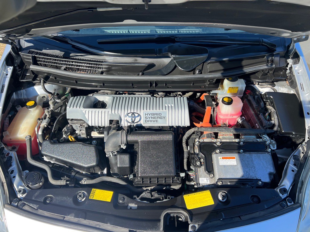 2012 Toyota Prius Image 7