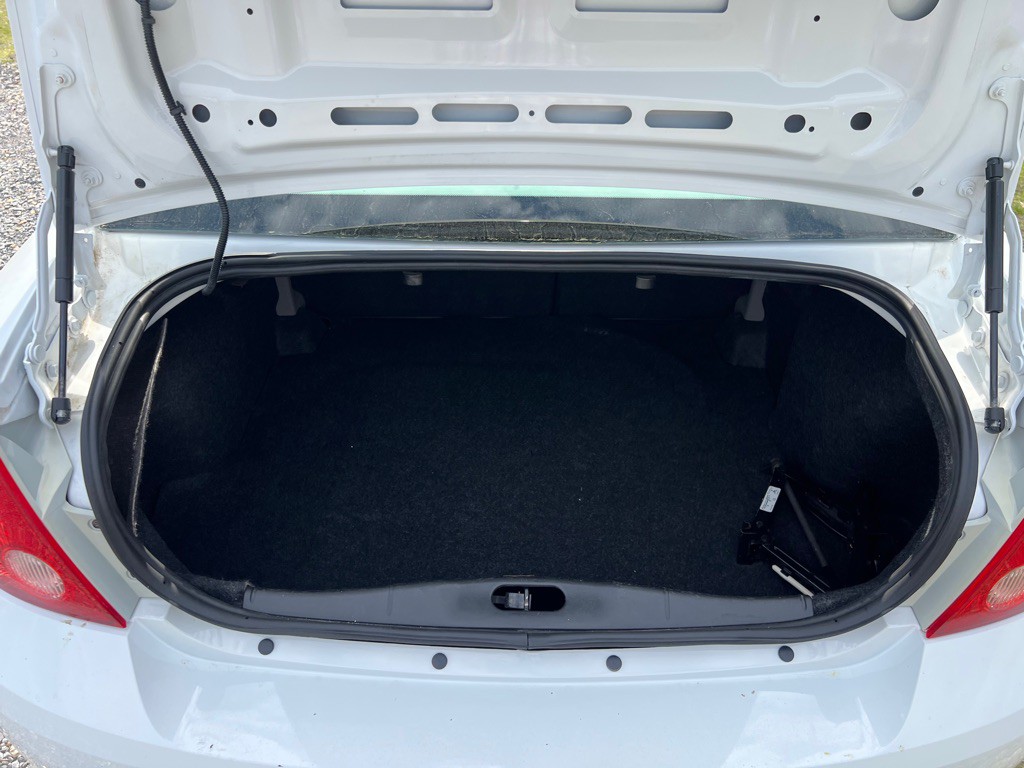 2010 Chevrolet Cobalt Image 12