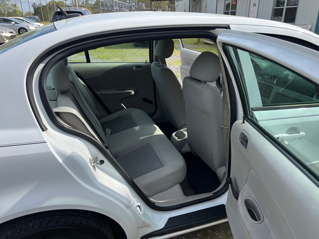 2010 Chevrolet Cobalt Image 13
