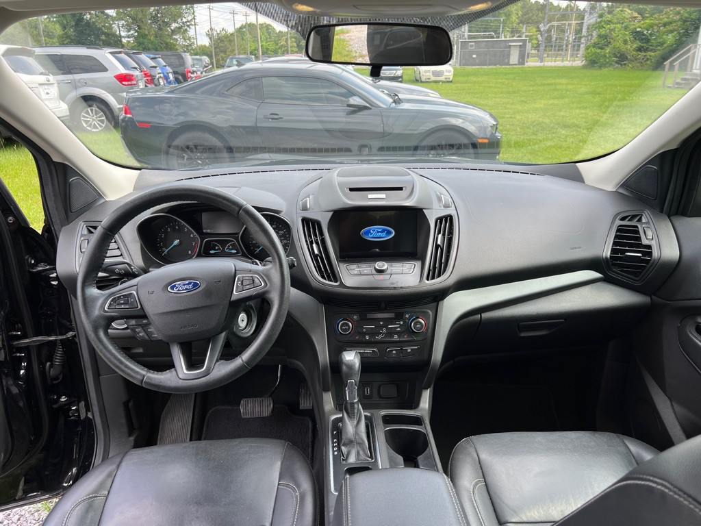 2017 Ford Escape Image 10