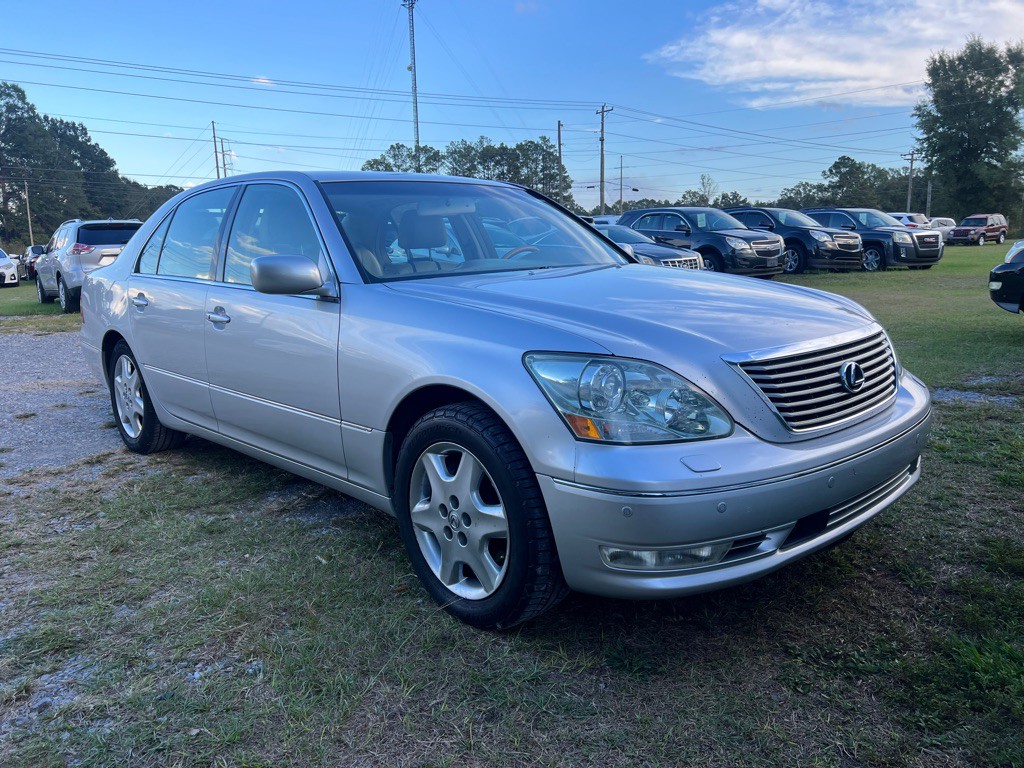 2004 Lexus LS Image 3