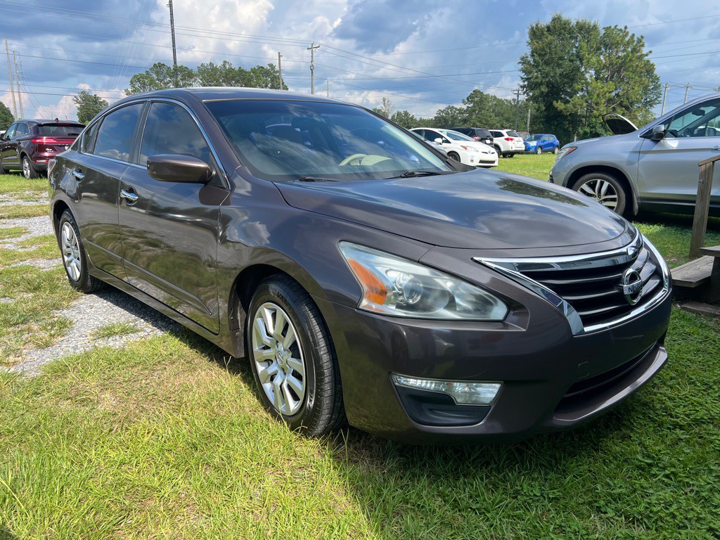 2014 Nissan Altima Image 3