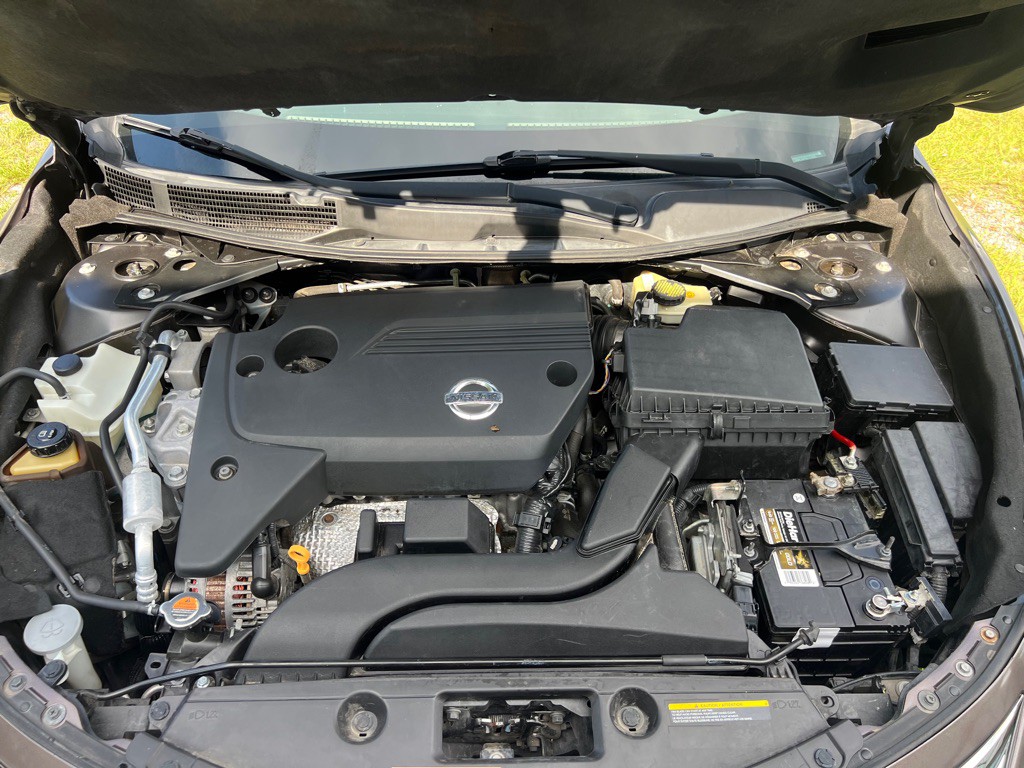 2014 Nissan Altima Image 7