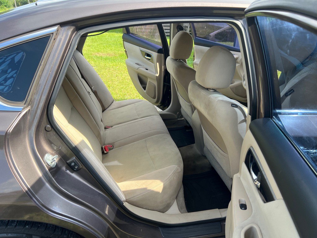 2014 Nissan Altima Image 14