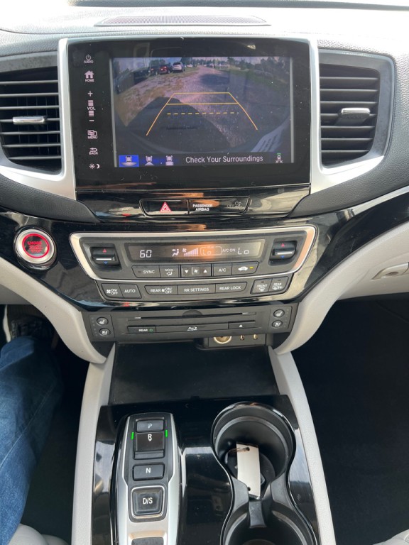 2018 Honda Pilot Image 9