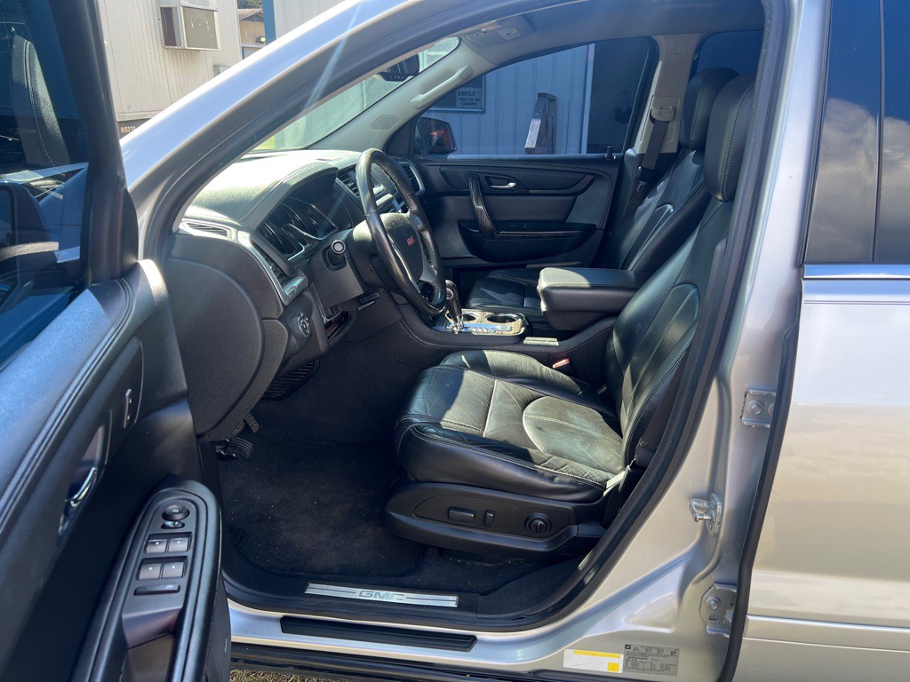 2015 GMC Acadia Image 11