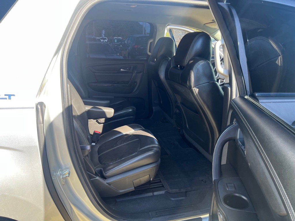 2015 GMC Acadia Image 15