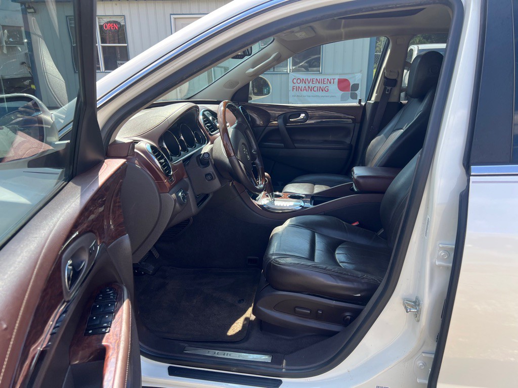 2014 Buick Enclave Image 11