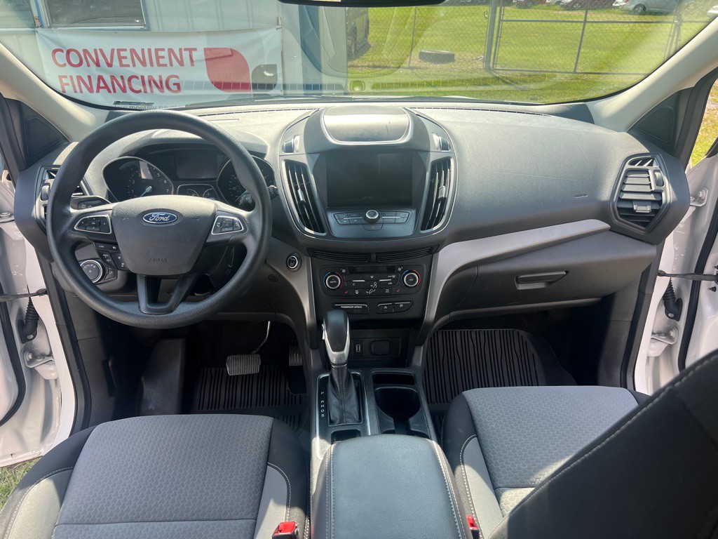 2019 Ford Escape Image 10