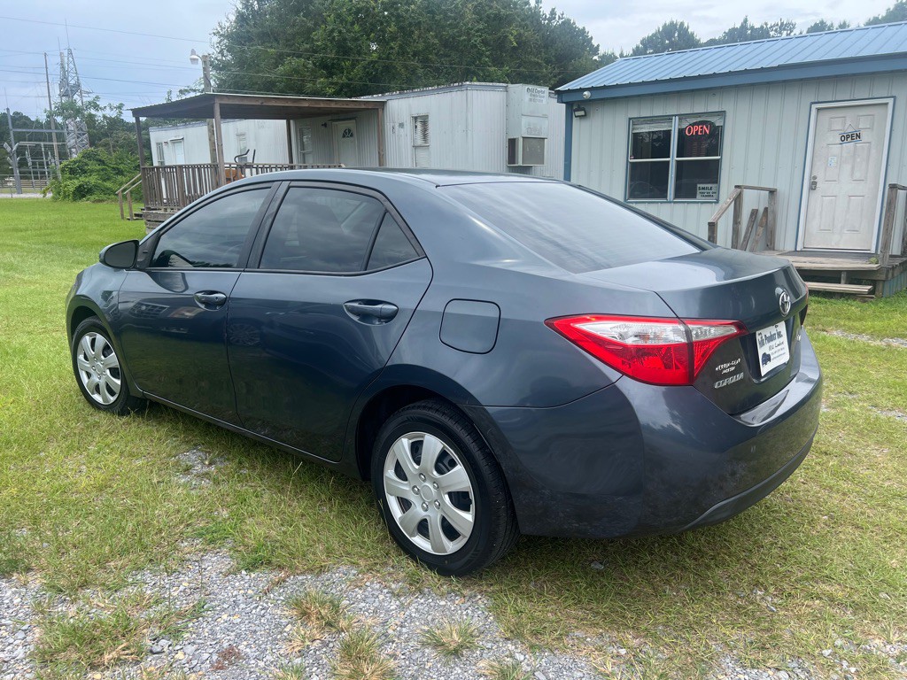 2015 Toyota Corolla Image 4
