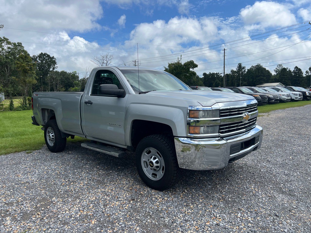 2015 Chevrolet Silverado 1500 Image 1