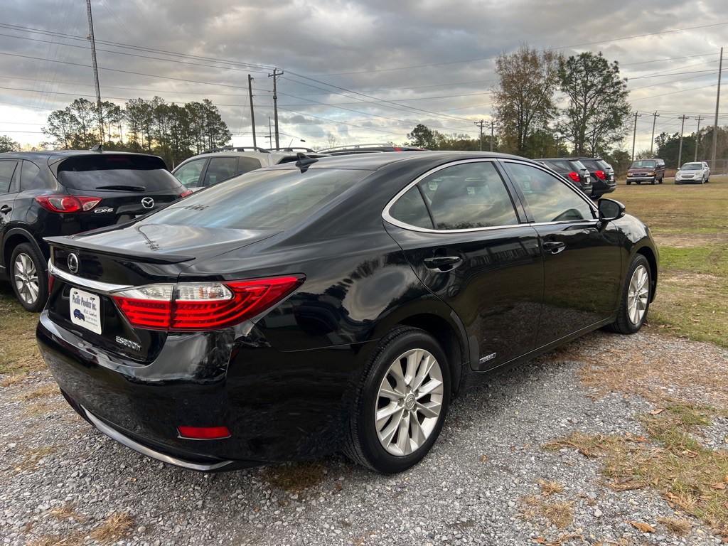 2013 Lexus ES Image 6