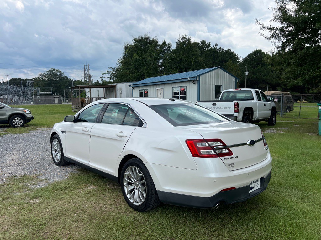 2013 Ford Taurus Image 6