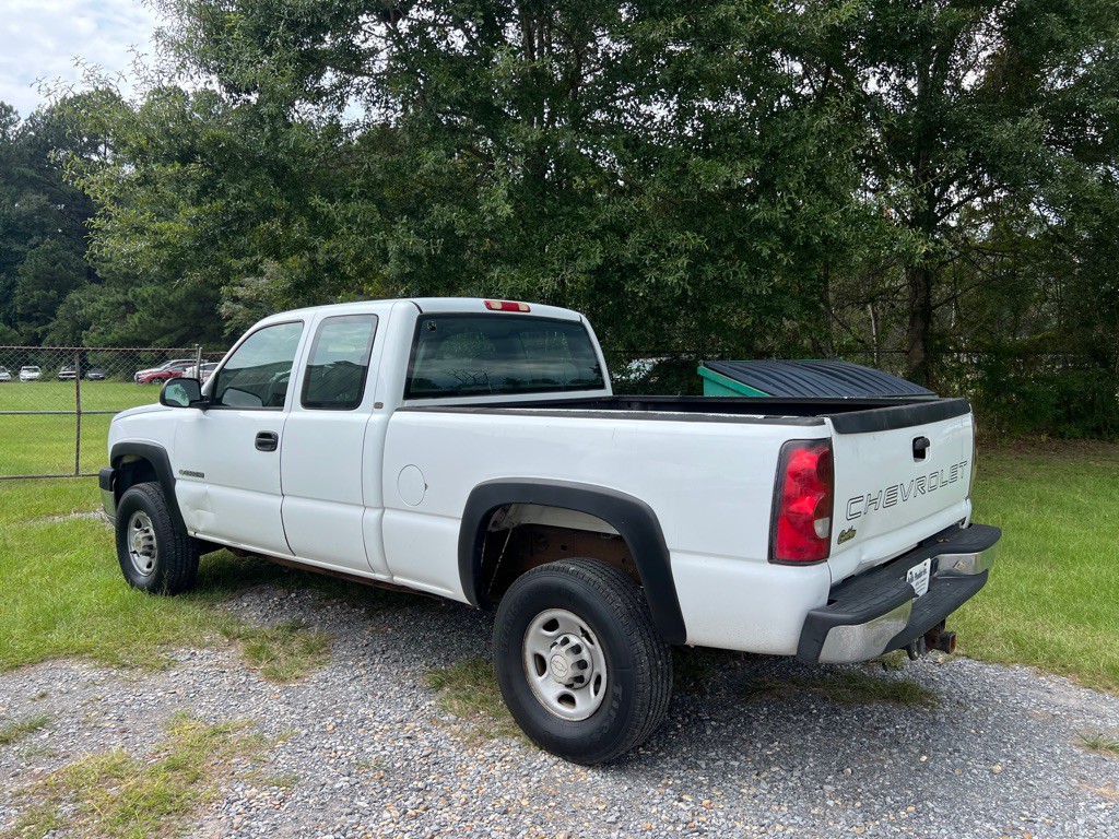 2005 Chevrolet Silverado 1500 Image 6