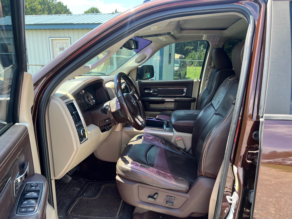 2014 RAM 2500 Image 12