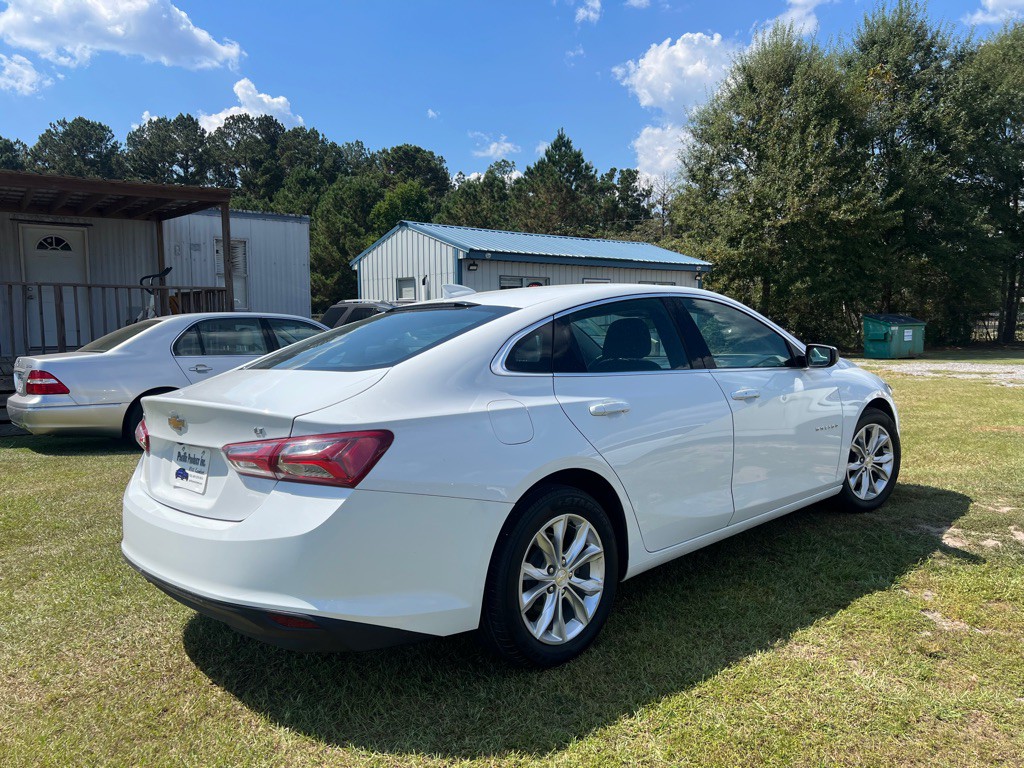 2021 Chevrolet Malibu Image 4