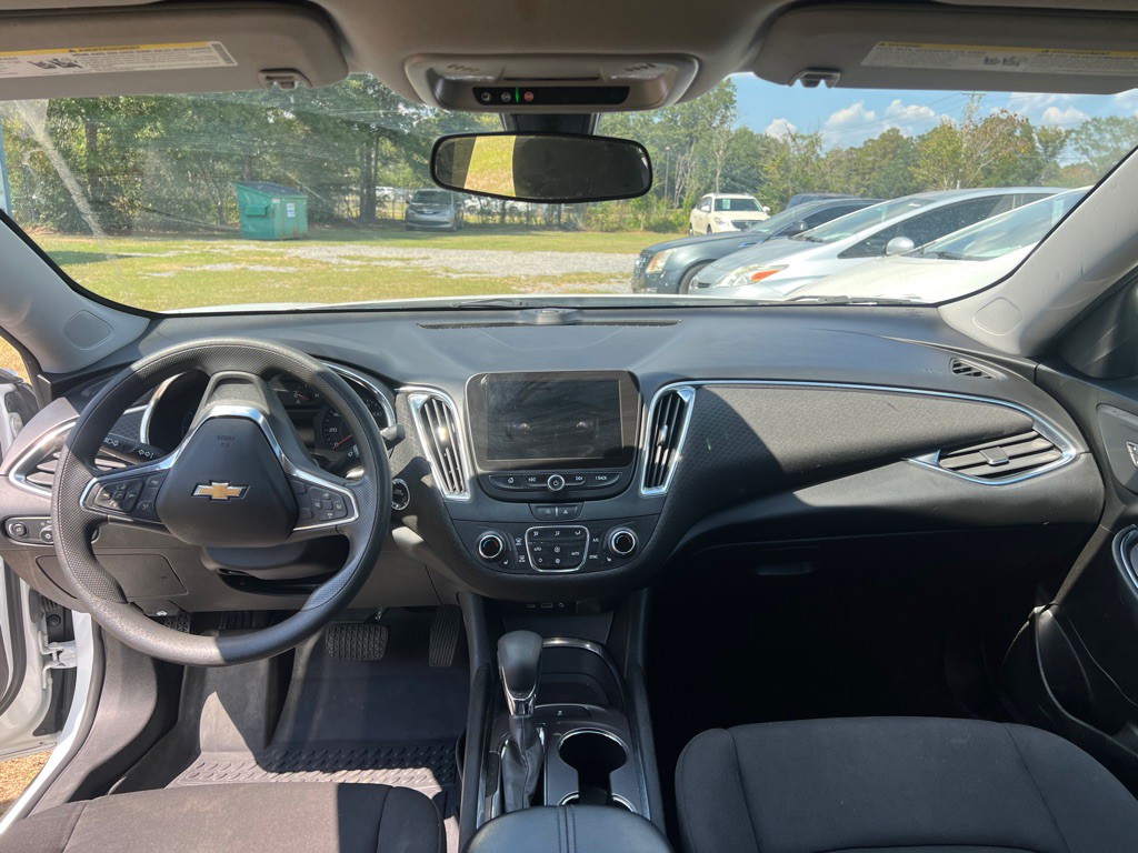 2021 Chevrolet Malibu Image 10