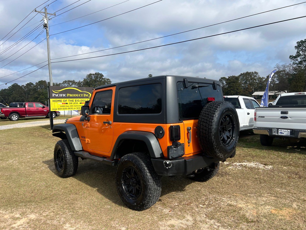 2012 Jeep Wrangler Image 6