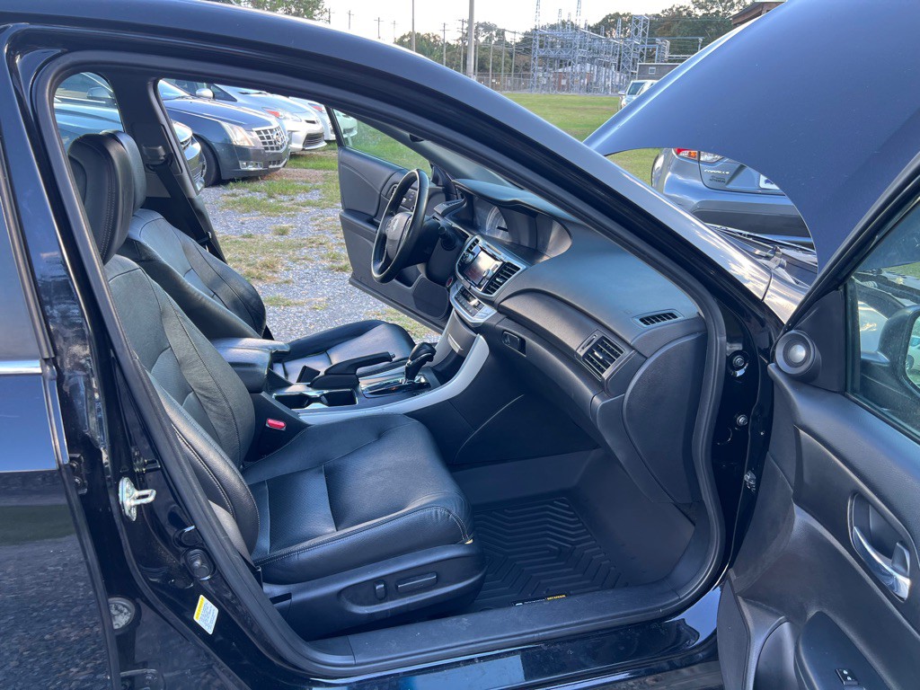 2014 Honda Accord Image 15