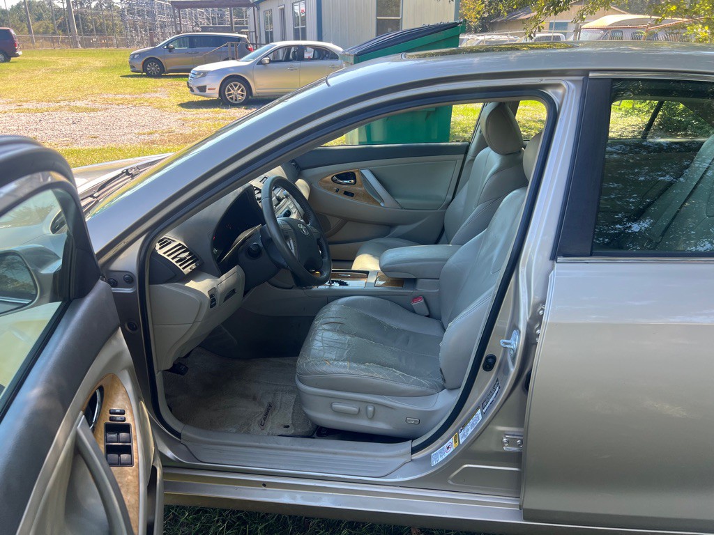 2007 Toyota Camry Image 10