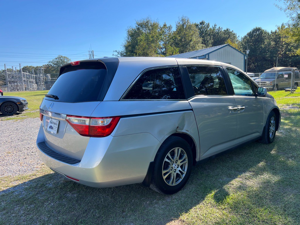 2013 Honda Odyssey Image 4