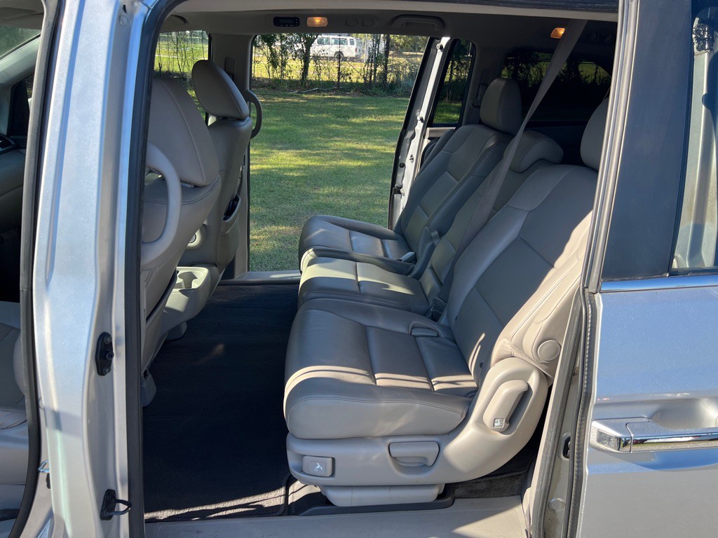 2013 Honda Odyssey Image 12