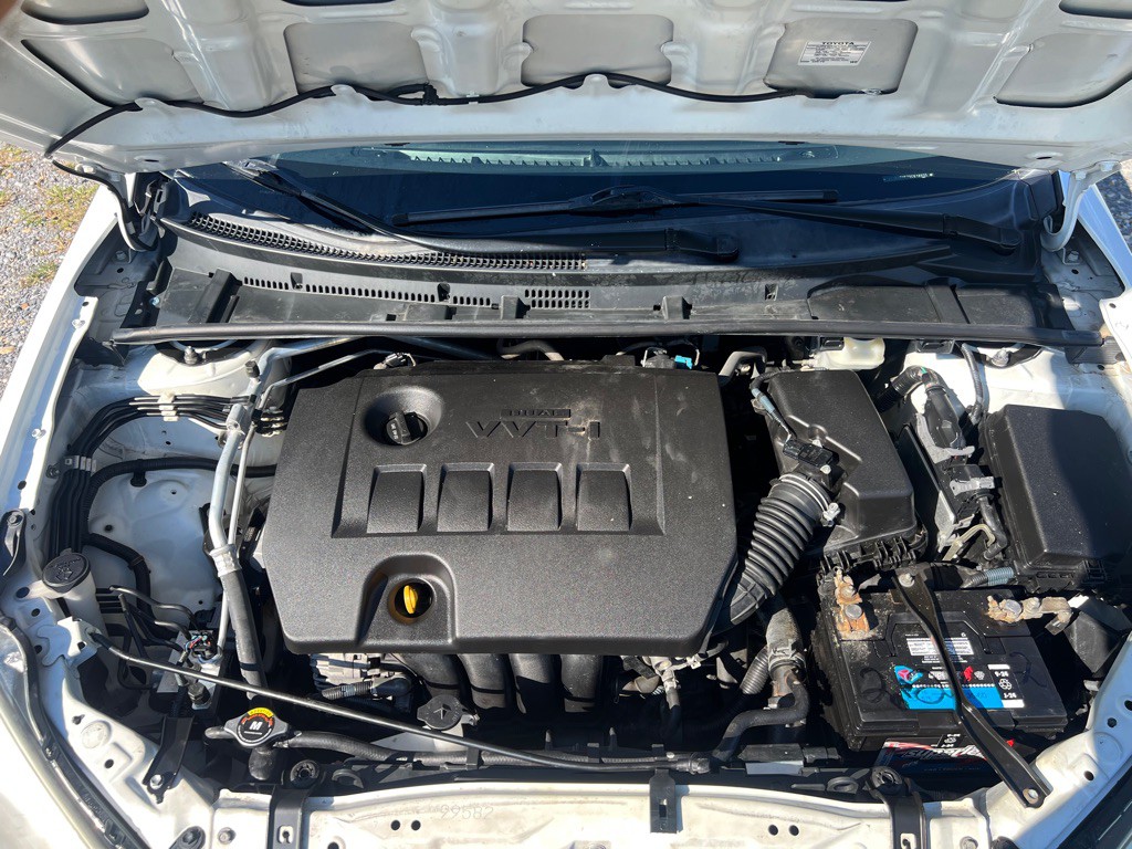 2016 Toyota Corolla Image 7