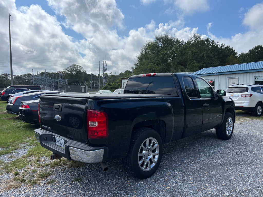 2007 Chevrolet Silverado 1500 Image 4