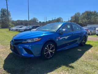 Image for 2020 Toyota Camry SE ID: 6921542