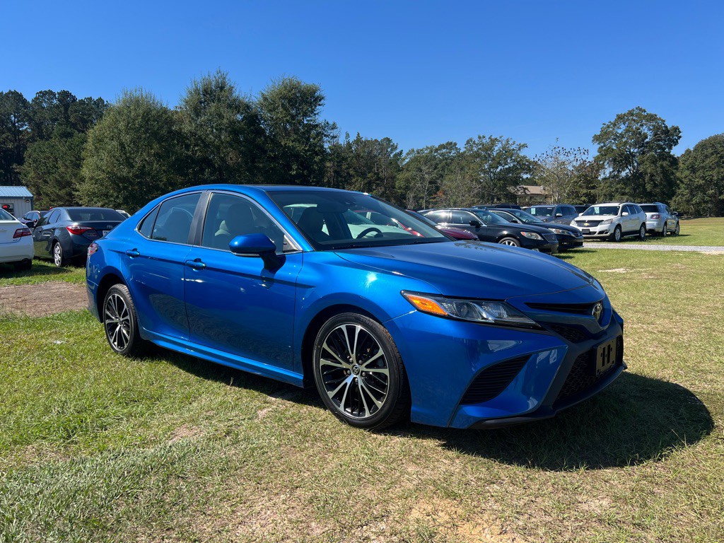 2020 Toyota Camry Image 5