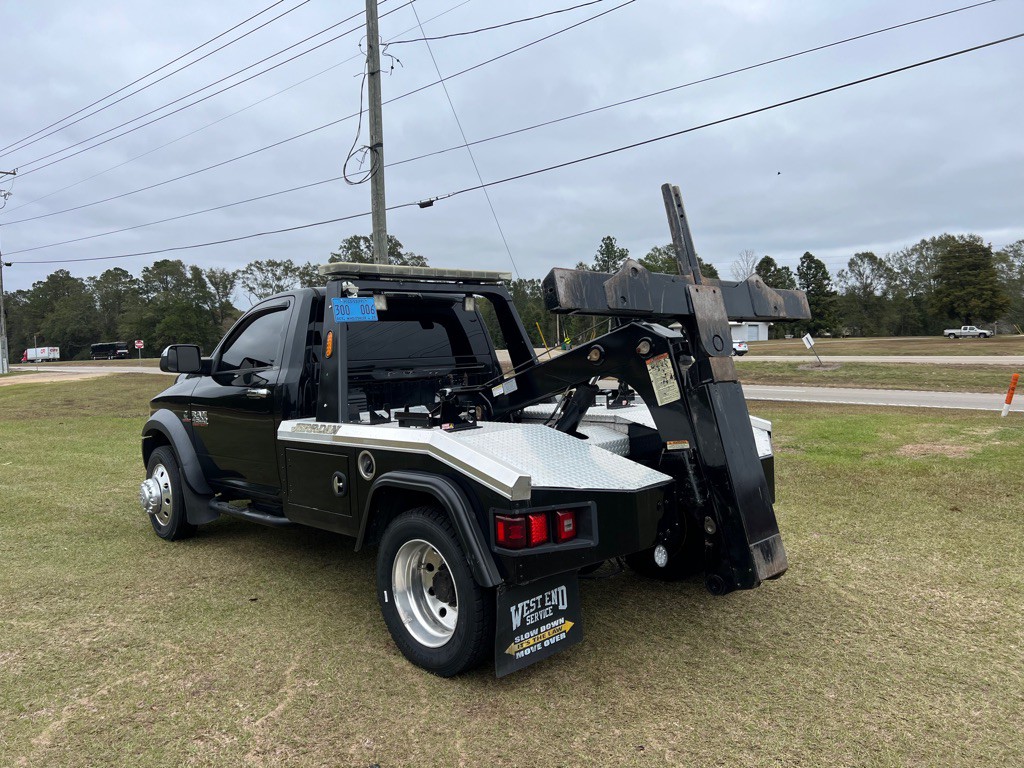 2015 RAM 4500 Image 6