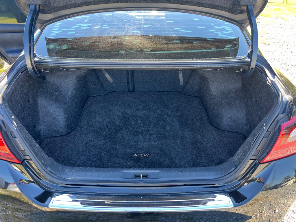 2017 Nissan Altima Image 13